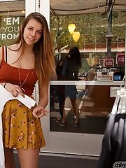 8 pictures - Zoey Lee Sun Devilish