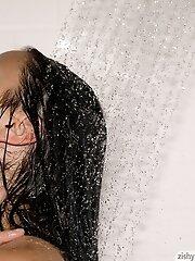 8 pictures - Paula Swenson Is Waterproof